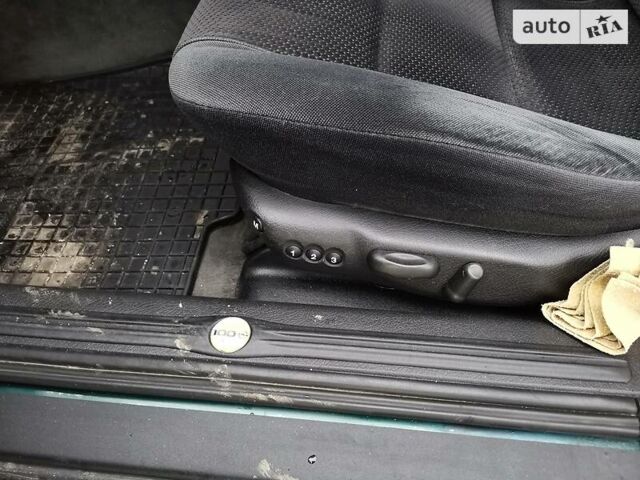 Зеленый Опель Омега, объемом двигателя 2 л и пробегом 261 тыс. км за 3200 $, фото 17 на Automoto.ua