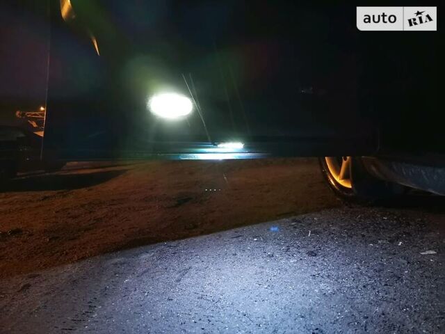 Зеленый Опель Омега, объемом двигателя 2 л и пробегом 261 тыс. км за 3200 $, фото 8 на Automoto.ua