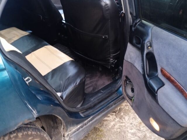 Зелений Опель Омега, об'ємом двигуна 2 л та пробігом 498 тис. км за 2500 $, фото 7 на Automoto.ua