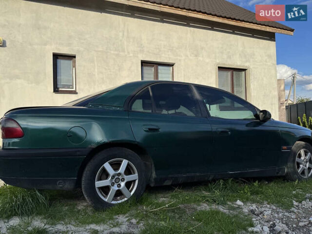 Зеленый Опель Омега, объемом двигателя 2 л и пробегом 300 тыс. км за 1700 $, фото 6 на Automoto.ua