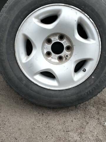 Зеленый Опель Омега, объемом двигателя 2 л и пробегом 328 тыс. км за 1600 $, фото 9 на Automoto.ua