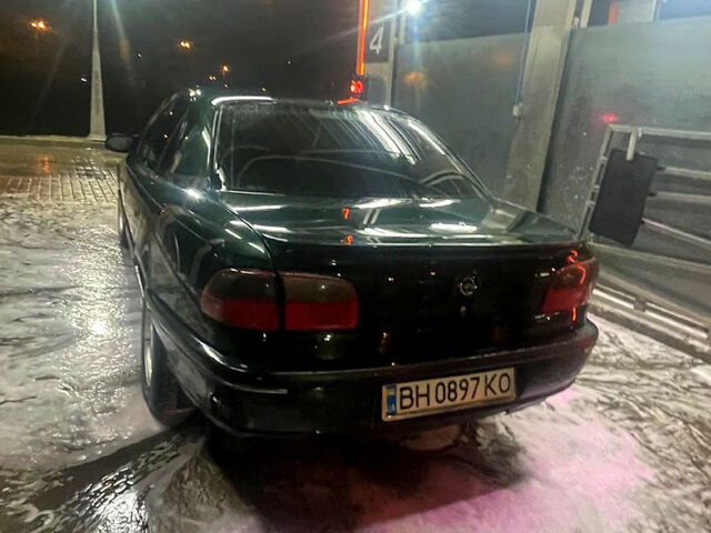 Зеленый Опель Омега, объемом двигателя 2.5 л и пробегом 0 тыс. км за 2700 $, фото 3 на Automoto.ua
