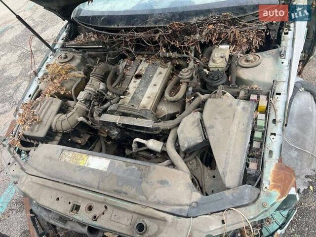 Опель Омега 1999 в Киеве на Automoto.ua Зеленый Опель Омега, объемом двигателя 1.98 л и пробегом 200 тыс. км за 500 $, фото 3 на Automoto.ua