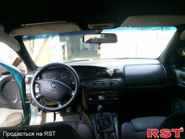 Зеленый Опель Омега, объемом двигателя 2.5 л и пробегом 0 тыс. км за 1100 $, фото 1 на Automoto.ua