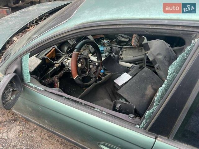 Опель Омега 1999 в Киеве на Automoto.ua Зеленый Опель Омега, объемом двигателя 1.98 л и пробегом 200 тыс. км за 500 $, фото 7 на Automoto.ua