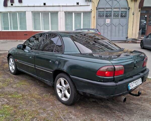 Зеленый Опель Омега, объемом двигателя 2 л и пробегом 228 тыс. км за 2900 $, фото 6 на Automoto.ua
