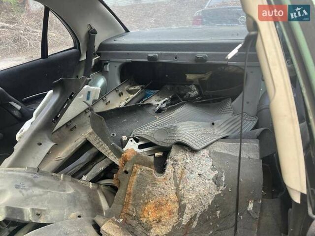 Опель Омега 1999 в Киеве на Automoto.ua Зеленый Опель Омега, объемом двигателя 1.98 л и пробегом 200 тыс. км за 500 $, фото 2 на Automoto.ua