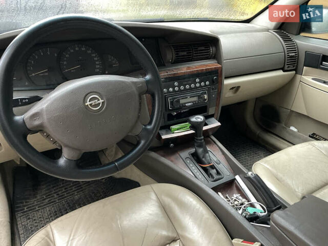 Опель Омега 2000 в Житомире на Automoto.ua Зеленый Опель Омега, объемом двигателя 2.5 л и пробегом 307 тыс. км за 3300 $, фото 9 на Automoto.ua