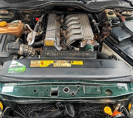 Зелений Опель Омега, об'ємом двигуна 2.5 л та пробігом 0 тис. км за 2700 $, фото 7 на Automoto.ua