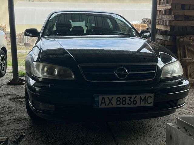 Зелений Опель Омега, об'ємом двигуна 2.26 л та пробігом 308 тис. км за 3500 $, фото 7 на Automoto.ua