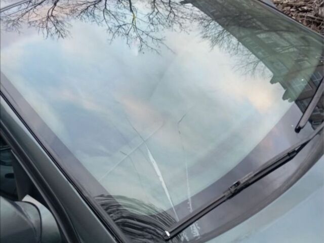 Зелений Опель Омега, об'ємом двигуна 2.5 л та пробігом 290 тис. км за 1600 $, фото 7 на Automoto.ua