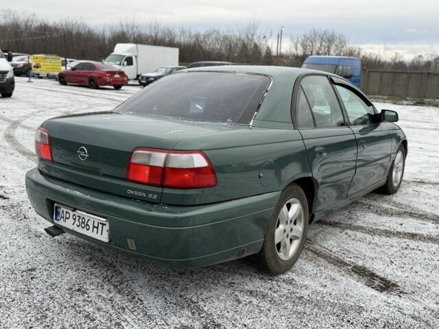 Зелений Опель Омега, об'ємом двигуна 2.2 л та пробігом 350 тис. км за 3350 $, фото 2 на Automoto.ua