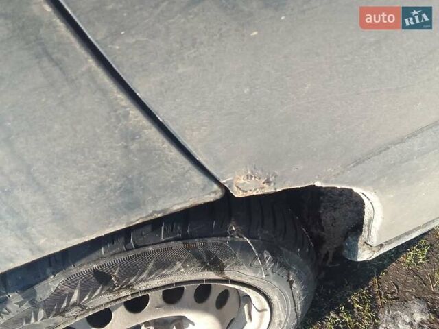 Зелений Опель Омега, об'ємом двигуна 2.2 л та пробігом 285 тис. км за 3500 $, фото 5 на Automoto.ua