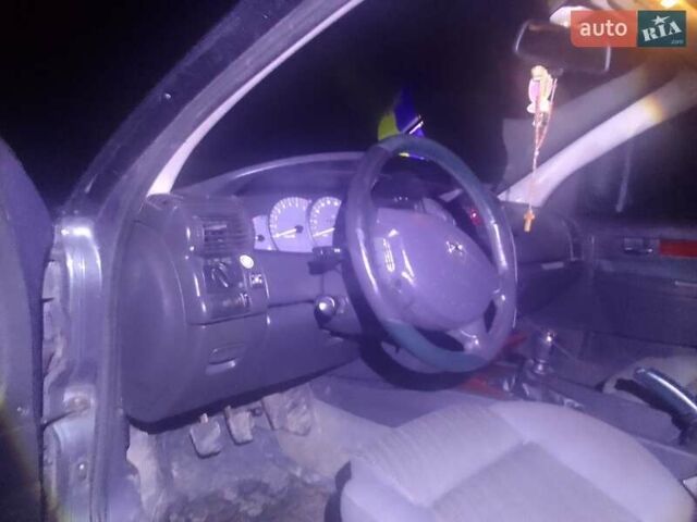 Зелений Опель Омега, об'ємом двигуна 2.2 л та пробігом 285 тис. км за 3500 $, фото 3 на Automoto.ua