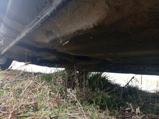 Зеленый Опель Омега, объемом двигателя 2 л и пробегом 65 тыс. км за 899 $, фото 8 на Automoto.ua