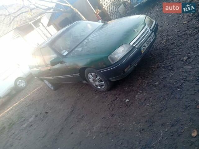 Зелений Опель Омега, об'ємом двигуна 2 л та пробігом 65 тис. км за 899 $, фото 1 на Automoto.ua