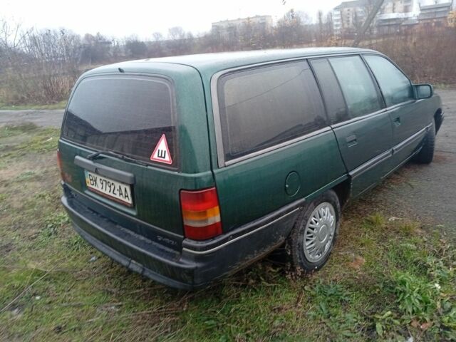 Зеленый Опель Омега, объемом двигателя 2 л и пробегом 65 тыс. км за 899 $, фото 6 на Automoto.ua