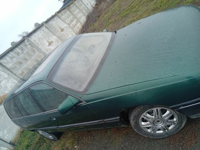 Зеленый Опель Омега, объемом двигателя 2 л и пробегом 65 тыс. км за 899 $, фото 4 на Automoto.ua