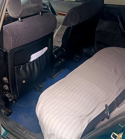 Зеленый Опель Омега, объемом двигателя 20 л и пробегом 0 тыс. км за 1800 $, фото 10 на Automoto.ua
