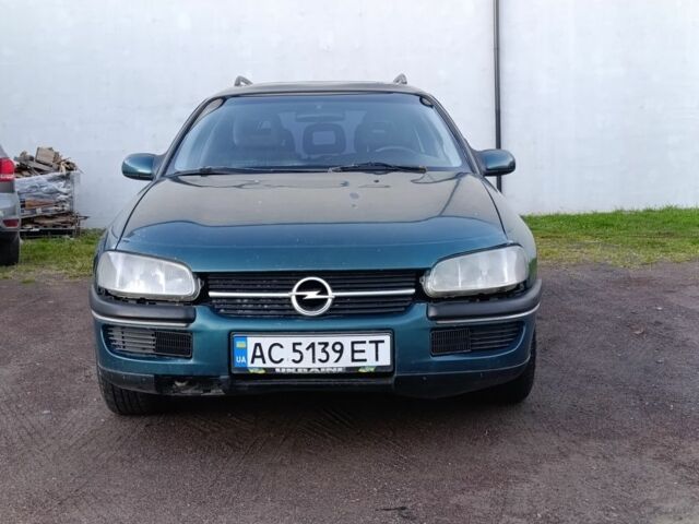 Зеленый Опель Омега, объемом двигателя 2 л и пробегом 327 тыс. км за 1050 $, фото 4 на Automoto.ua