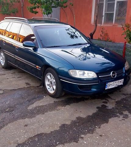 Зеленый Опель Омега, объемом двигателя 2 л и пробегом 380 тыс. км за 3200 $, фото 8 на Automoto.ua