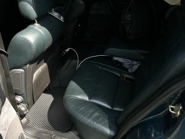 Зеленый Опель Омега, объемом двигателя 2.5 л и пробегом 290 тыс. км за 3200 $, фото 6 на Automoto.ua