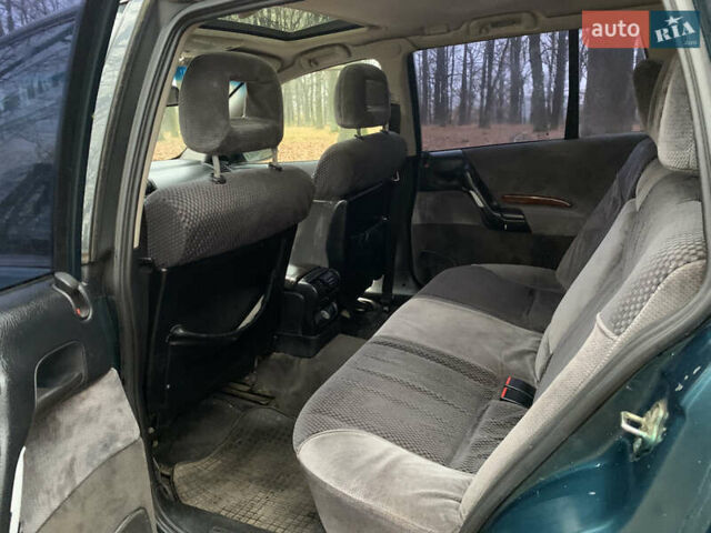 Зелений Опель Омега, об'ємом двигуна 2 л та пробігом 335 тис. км за 1550 $, фото 13 на Automoto.ua