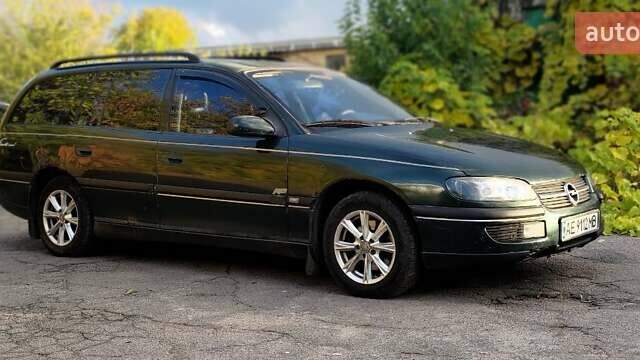 Опель Омега 1996 в Днепре (Днепропетровске) на Automoto.ua Зеленый Опель Омега, объемом двигателя 2 л и пробегом 484 тыс. км за 2000 $, фото 7 на Automoto.ua