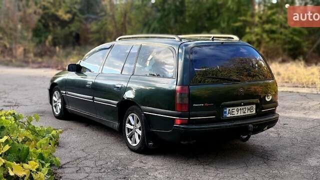 Опель Омега 1996 в Днепре (Днепропетровске) на Automoto.ua Зеленый Опель Омега, объемом двигателя 2 л и пробегом 484 тыс. км за 2000 $, фото 6 на Automoto.ua