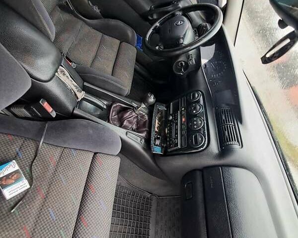 Зеленый Опель Омега, объемом двигателя 2 л и пробегом 460 тыс. км за 1600 $, фото 20 на Automoto.ua