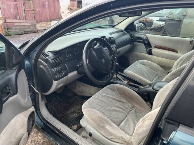 Зеленый Опель Омега, объемом двигателя 2 л и пробегом 280 тыс. км за 1500 $, фото 4 на Automoto.ua