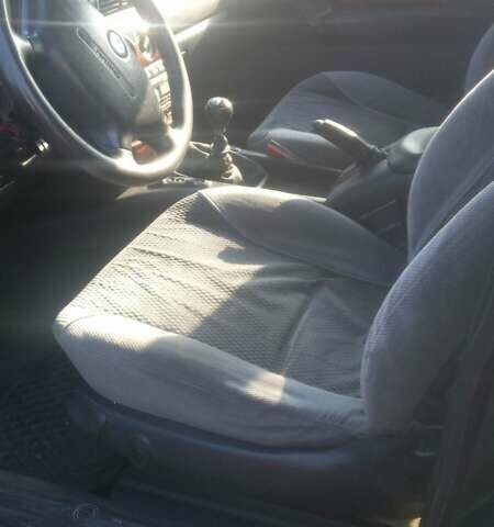 Зеленый Опель Омега, объемом двигателя 2.5 л и пробегом 386 тыс. км за 2000 $, фото 17 на Automoto.ua