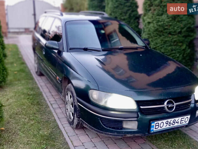Опель Омега 1997 в Волочиске на Automoto.ua Зеленый Опель Омега, объемом двигателя 2 л и пробегом 300 тыс. км за 1200 $, фото 1 на Automoto.ua