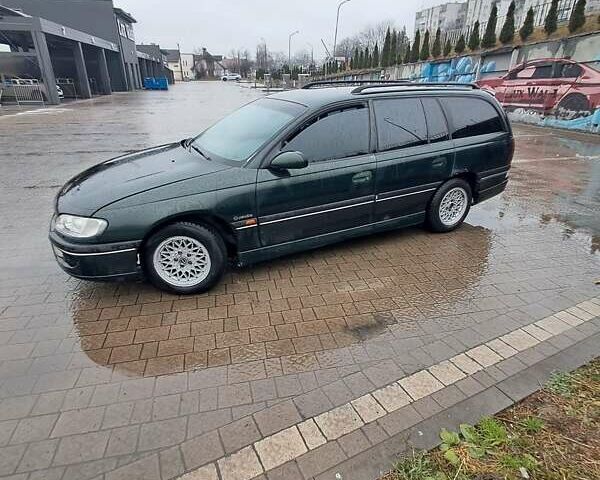 Зеленый Опель Омега, объемом двигателя 2 л и пробегом 460 тыс. км за 1600 $, фото 4 на Automoto.ua