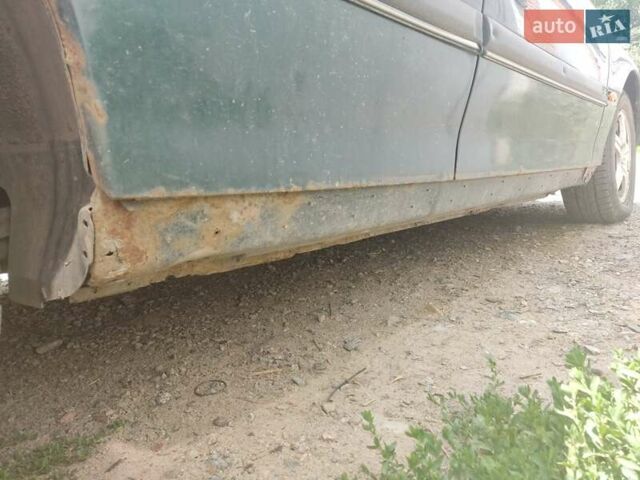Опель Омега 1997 у Харкові на Automoto.ua Зелений Опель Омега, об'ємом двигуна 2 л та пробігом 308 тис. км за 1500 $, фото 12 на Automoto.ua