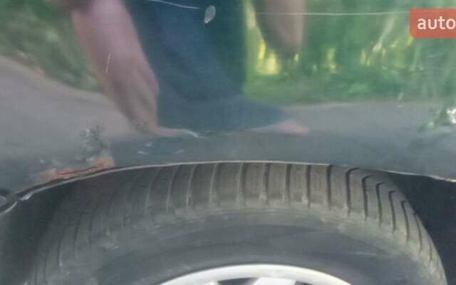 Зеленый Опель Омега, объемом двигателя 2.5 л и пробегом 386 тыс. км за 2000 $, фото 9 на Automoto.ua