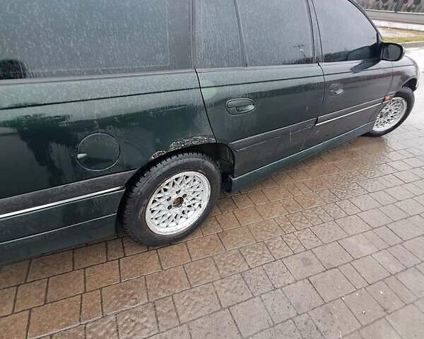 Зеленый Опель Омега, объемом двигателя 2 л и пробегом 460 тыс. км за 1600 $, фото 5 на Automoto.ua