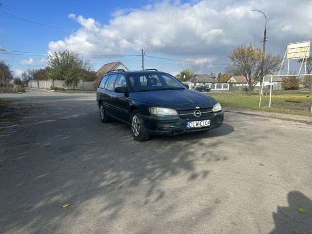 Зелений Опель Омега, об'ємом двигуна 2 л та пробігом 295 тис. км за 1300 $, фото 2 на Automoto.ua