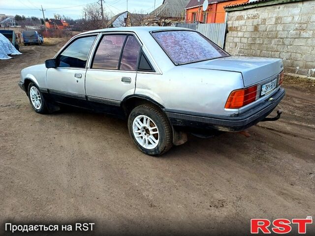 Опель Рекорд, об'ємом двигуна 24 л та пробігом 150 тис. км за 650 $, фото 3 на Automoto.ua