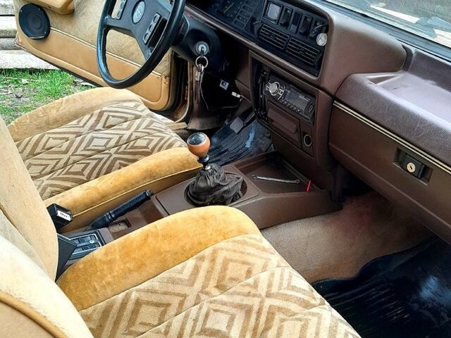 Опель Рекорд, об'ємом двигуна 19 л та пробігом 0 тис. км за 1100 $, фото 2 на Automoto.ua