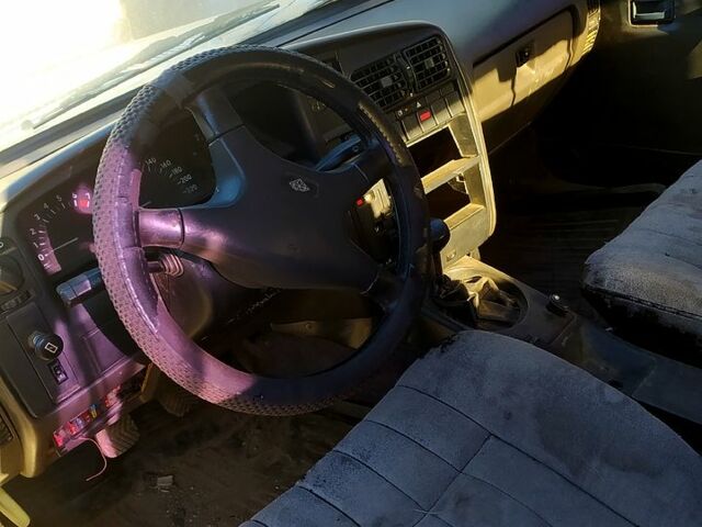 Опель Рекорд, об'ємом двигуна 20 л та пробігом 294 тис. км за 450 $, фото 4 на Automoto.ua