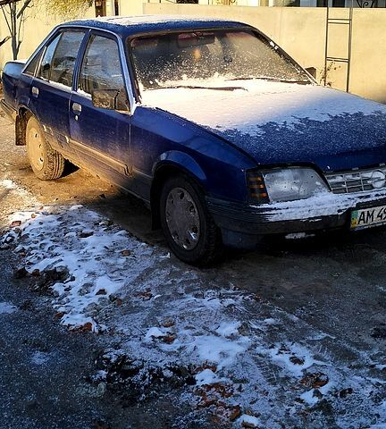 Опель Рекорд, объемом двигателя 18 л и пробегом 0 тыс. км за 300 $, фото 7 на Automoto.ua