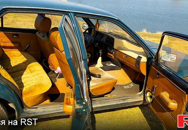 Зелений Опель Рекорд, об'ємом двигуна 2 л та пробігом 0 тис. км за 800 $, фото 8 на Automoto.ua