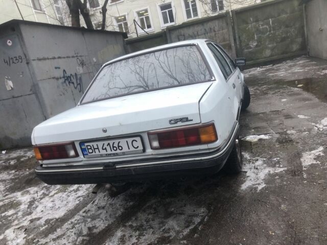Білий Опель Рекорд, об'ємом двигуна 1.9 л та пробігом 300 тис. км за 750 $, фото 3 на Automoto.ua