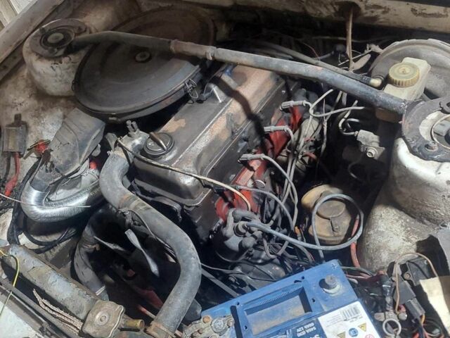 Білий Опель Рекорд, об'ємом двигуна 1.9 л та пробігом 300 тис. км за 250 $, фото 5 на Automoto.ua