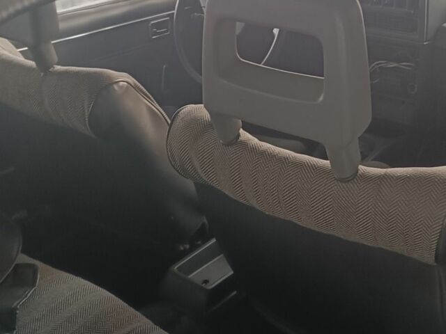 Білий Опель Рекорд, об'ємом двигуна 1 л та пробігом 2 тис. км за 419 $, фото 4 на Automoto.ua