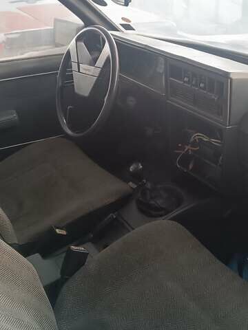 Белый Опель Рекорд, объемом двигателя 1 л и пробегом 220 тыс. км за 419 $, фото 4 на Automoto.ua