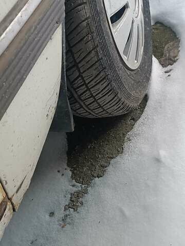 Белый Опель Рекорд, объемом двигателя 1 л и пробегом 220 тыс. км за 419 $, фото 6 на Automoto.ua