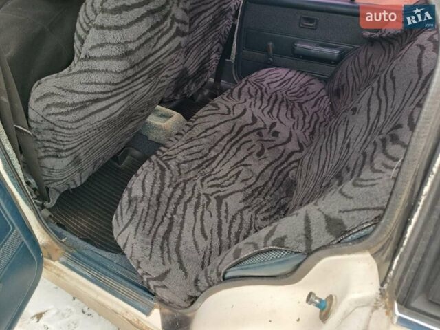 Білий Опель Рекорд, об'ємом двигуна 1.8 л та пробігом 250 тис. км за 800 $, фото 12 на Automoto.ua
