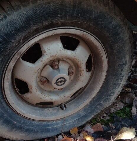 Бежевый Опель Рекорд, объемом двигателя 2 л и пробегом 187 тыс. км за 243 $, фото 2 на Automoto.ua